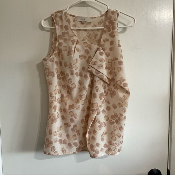 LOFT Beige and Cream Sleeveless Top - Picture 1 of 9